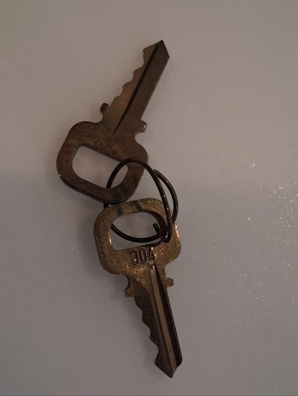 LV KEYS